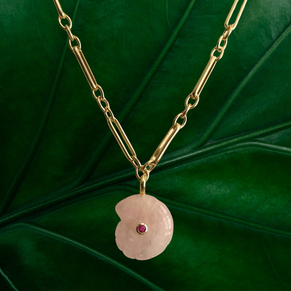Shell Shaped Rose Quartz Pendant Necklace